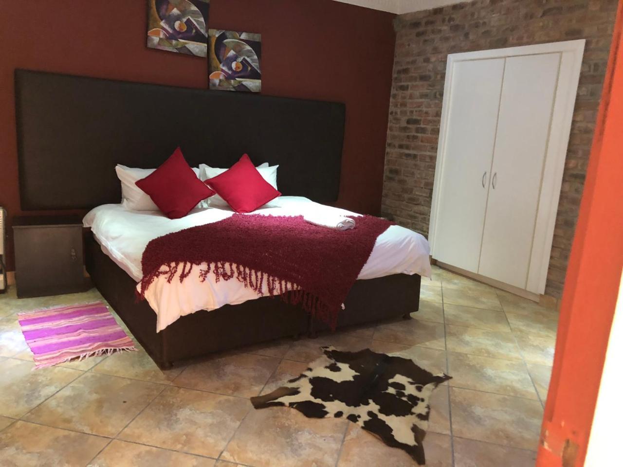 Me Casa Guest House Bluewater Bay ภายนอก รูปภาพ